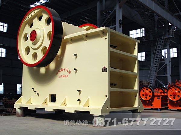 鈉長石顎式破碎機(jī)