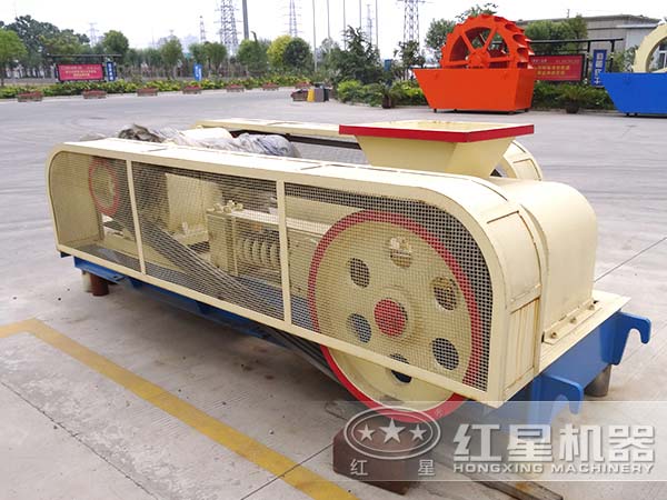 常用雙輥破碎機(jī)型號(hào)有哪些？大概價(jià)格是多少？