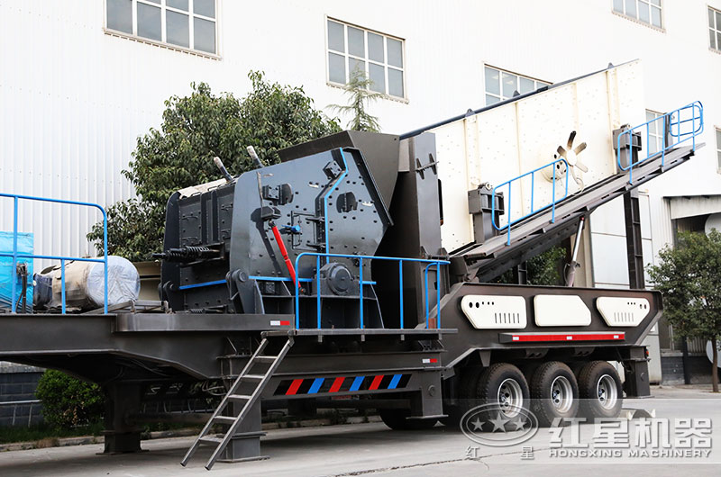 時產(chǎn)40噸小型移動磕石子機