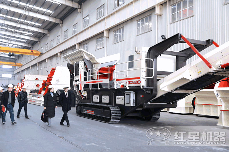 想找型號(hào)全、價(jià)格優(yōu)惠的履帶液壓巖石破碎機(jī)廠家，來(lái)這里！