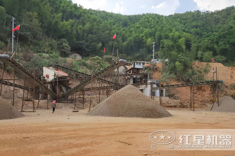 15萬預(yù)算，能買到哪種河卵石及建筑廢料用多功能破碎機(jī)？