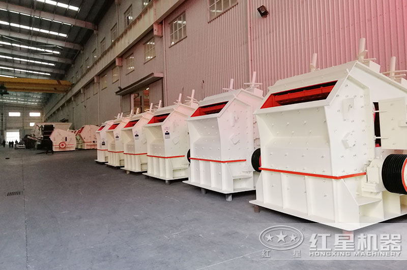 1315和1214反擊破能吃多少料？堵料導(dǎo)致停機(jī)，影響生產(chǎn)怎么辦？